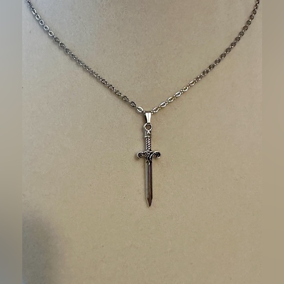 Sword Necklace Dagger Sword Charm Pendant Necklace Chain Brand New - Picture 4 of 7